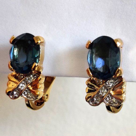 Vintage D'Orlan Earrings w/Blue Topaz Glass - Picture 4 of 16